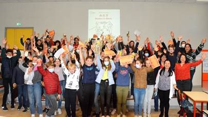 Concours de dessin "dessiner le chinois" au collège